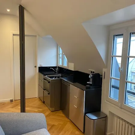 Lejlighed Parisien Avec Vue, Au Coeur Du 7e Arrondissement *